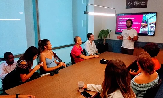 Startup-tour_Bluefields_wework